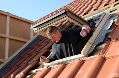 Pose de fenêtres de toit Velux à Courrensan